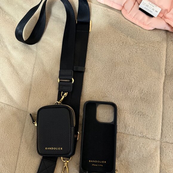 BANDOLIER- IPHONE 15 PRO- Magsafe Mile Case and Bodie Cross Body Strap - Picture 5 of 6